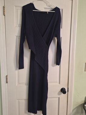 Tahari Navy Ribbed Wrap-Front Long Sleeve Dress
